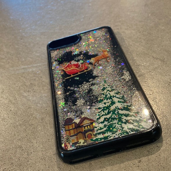 iPhone case - Picture 1 of 2